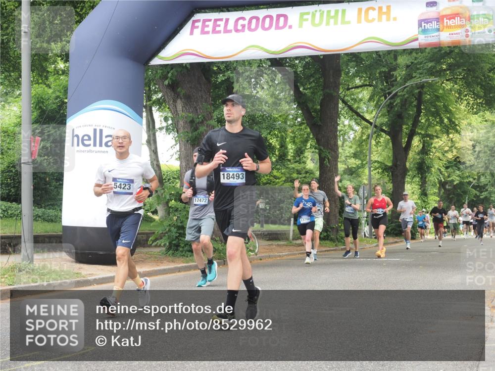 29.06.2025 - hella hamburg halbmarathon KatJ http://msf.ph/oto/8529962 29.06.2025 10:57:25 Zwischen KM18-KM19 1173, 1859, 2990, 3691, 3729, 5423, 7209, 7840 meine-sportfotos.de