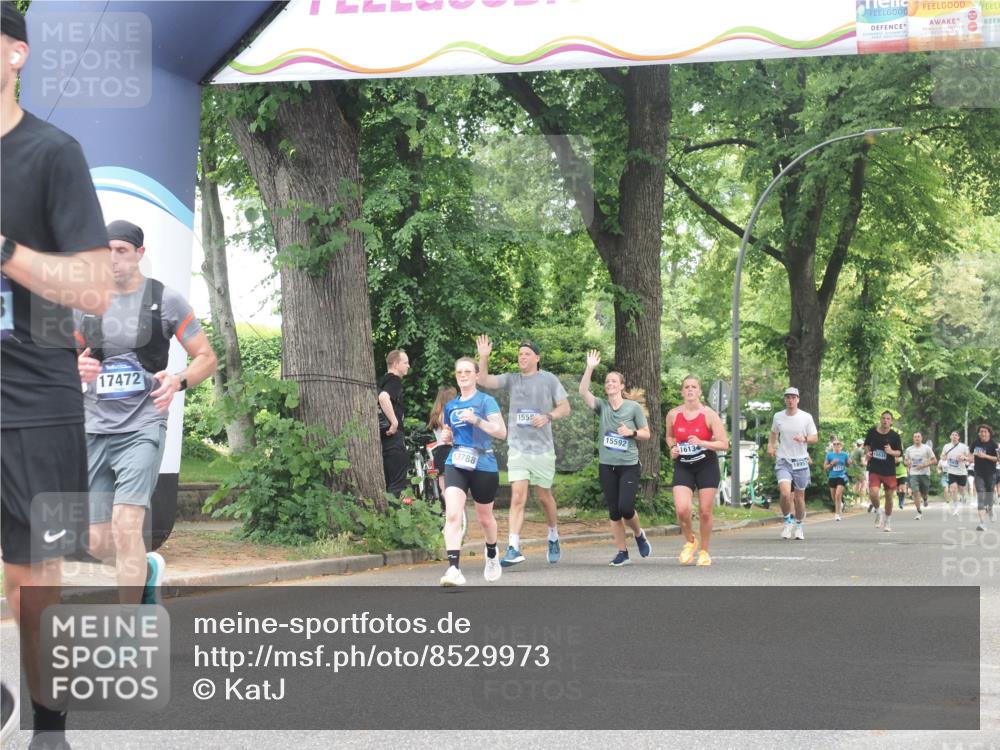 29.06.2025 - hella hamburg halbmarathon KatJ http://msf.ph/oto/8529973 29.06.2025 10:57:26 Zwischen KM18-KM19 1173, 1859, 2990, 3691, 5423, 7209, 7840 meine-sportfotos.de