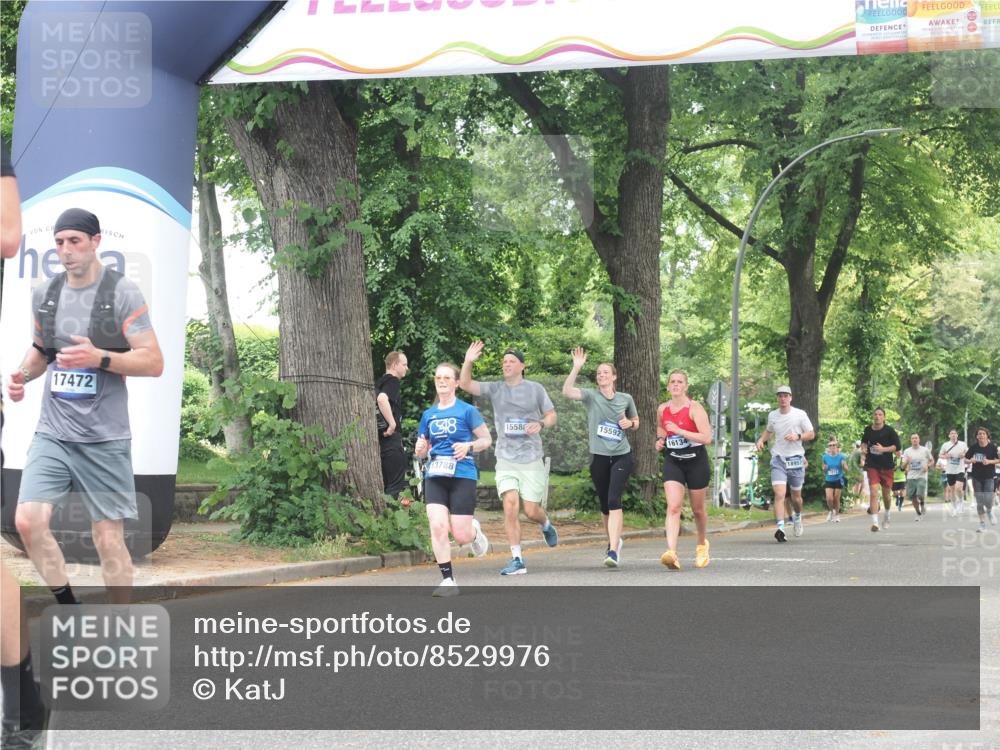 29.06.2025 - hella hamburg halbmarathon KatJ http://msf.ph/oto/8529976 29.06.2025 10:57:26 Zwischen KM18-KM19 1173, 1859, 2990, 3691, 5423, 7209, 7840 meine-sportfotos.de