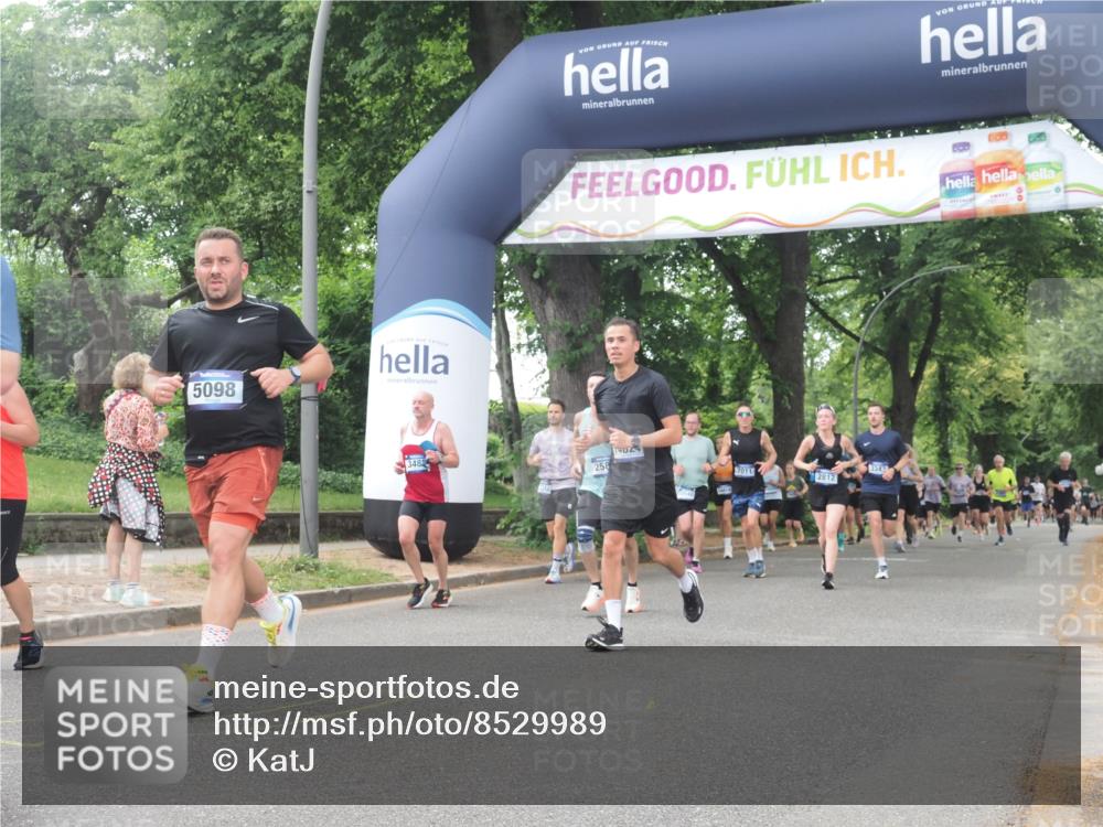 29.06.2025 - hella hamburg halbmarathon KatJ http://msf.ph/oto/8529989 29.06.2025 11:05:43 Zwischen KM18-KM19 2094, 2589, 2812, 3482, 4539, 5098 meine-sportfotos.de