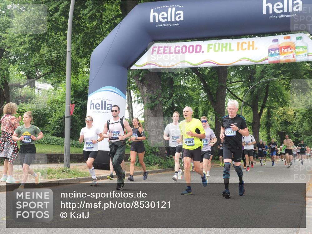 29.06.2025 - hella hamburg halbmarathon KatJ http://msf.ph/oto/8530121 29.06.2025 11:05:50 Zwischen KM18-KM19 2589, 2812, 3343, 4383, 5098, 6533, 7011, 7345, 7553 meine-sportfotos.de