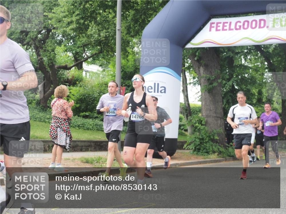 29.06.2025 - hella hamburg halbmarathon KatJ http://msf.ph/oto/8530143 29.06.2025 11:05:53 Zwischen KM18-KM19 1046, 4383, 6533, 7345, 7553 meine-sportfotos.de