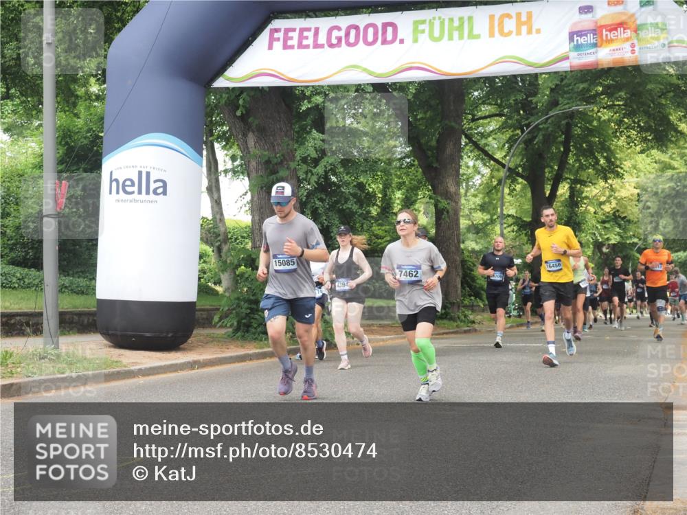 29.06.2025 - hella hamburg halbmarathon KatJ http://msf.ph/oto/8530474 29.06.2025 10:58:02 Zwischen KM18-KM19 1893, 2904, 3176, 4394, 7462 meine-sportfotos.de
