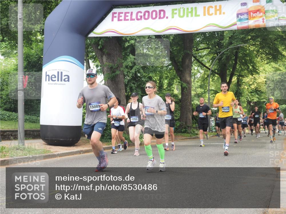 29.06.2025 - hella hamburg halbmarathon KatJ http://msf.ph/oto/8530486 29.06.2025 10:58:02 Zwischen KM18-KM19 1893, 2904, 3176, 4394, 7462 meine-sportfotos.de