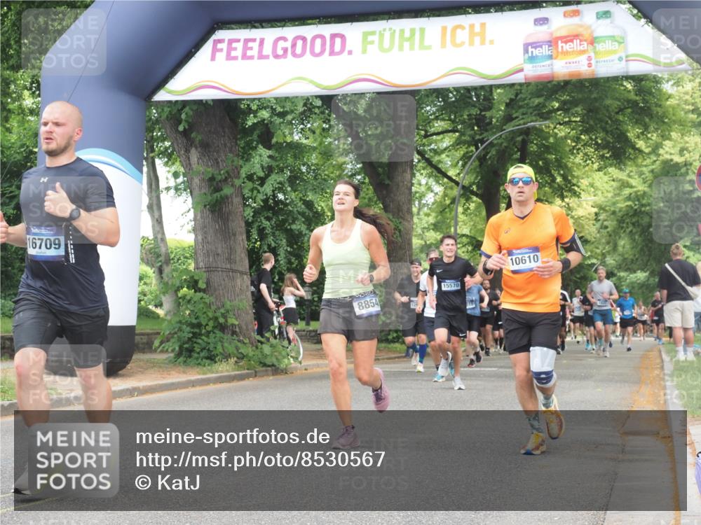 29.06.2025 - hella hamburg halbmarathon KatJ http://msf.ph/oto/8530567 29.06.2025 10:58:06 Zwischen KM18-KM19 1893, 2904, 3176, 4394, 7462 meine-sportfotos.de