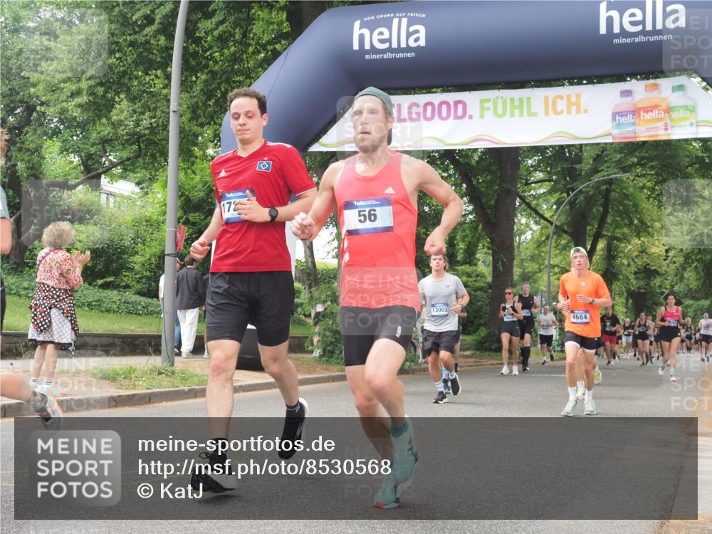 29.06.2025 - hella hamburg halbmarathon KatJ http://msf.ph/oto/8530568 29.06.2025 11:06:17 Zwischen KM18-KM19 56, 1513, 4684, 5556, 5878, 6796, 6797, 8067, 8427 meine-sportfotos.de