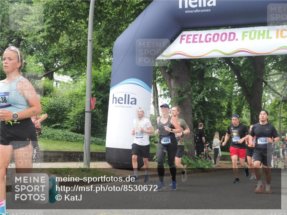 29.06.2025 - hella hamburg halbmarathon KatJ http://msf.ph/oto/8530672 29.06.2025 11:06:24 Zwischen KM18-KM19 56, 1480, 3929, 4684, 5080, 5100, 5903, 7608, 7838 meine-sportfotos.de