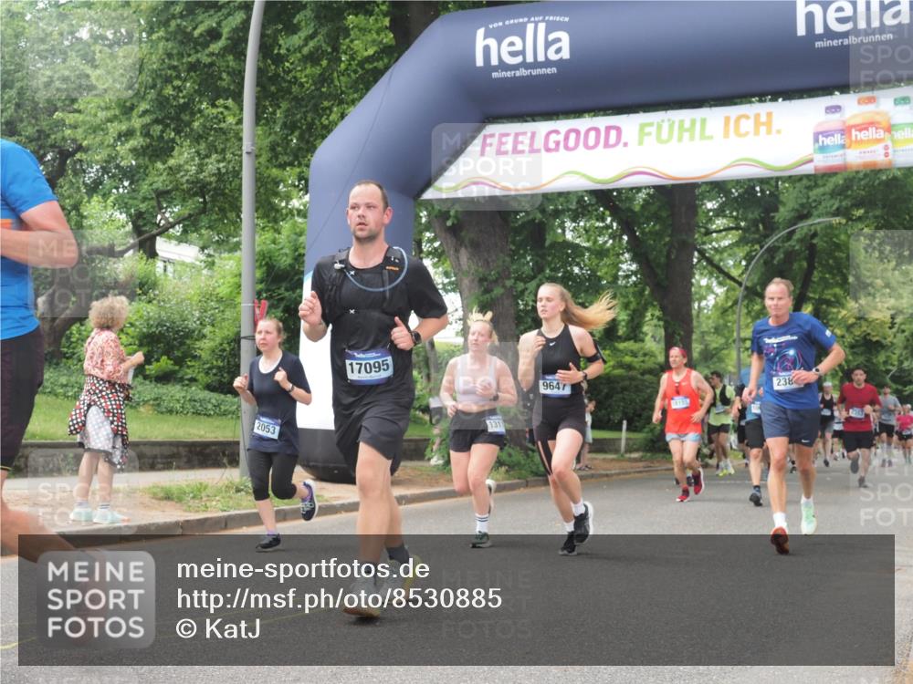 29.06.2025 - hella hamburg halbmarathon KatJ http://msf.ph/oto/8530885 29.06.2025 11:06:39 Zwischen KM18-KM19 1268, 2053, 2383, 3278, 6345, 6576, 6637, 7051, 7649 meine-sportfotos.de