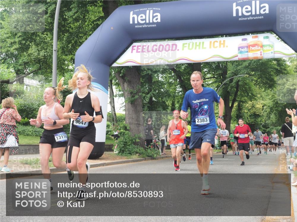 29.06.2025 - hella hamburg halbmarathon KatJ http://msf.ph/oto/8530893 29.06.2025 11:06:40 Zwischen KM18-KM19 1268, 2053, 2353, 2383, 6345, 6576, 6637, 7649 meine-sportfotos.de