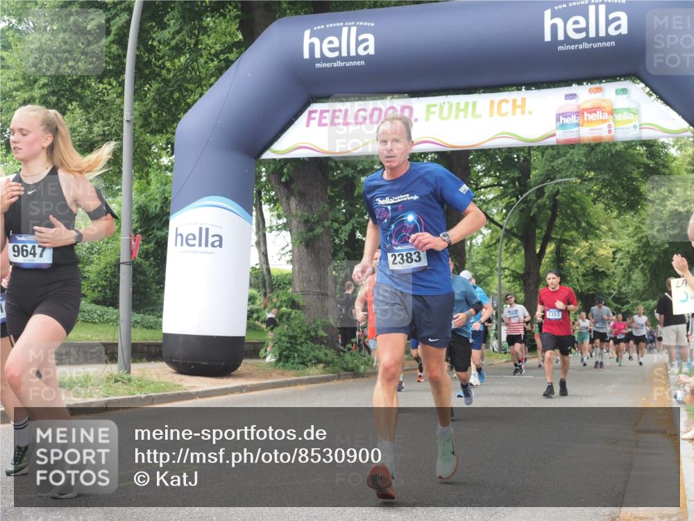 29.06.2025 - hella hamburg halbmarathon KatJ http://msf.ph/oto/8530900 29.06.2025 11:06:41 Zwischen KM18-KM19 1268, 2053, 2353, 2383, 6345, 6637, 7649 meine-sportfotos.de