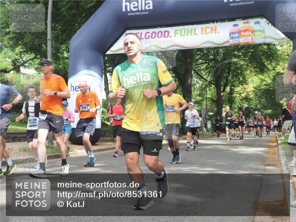 29.06.2025 - hella hamburg halbmarathon KatJ http://msf.ph/oto/8531361 29.06.2025 11:08:04 Zwischen KM18-KM19 2064, 2720, 2775, 2993, 3172 meine-sportfotos.de