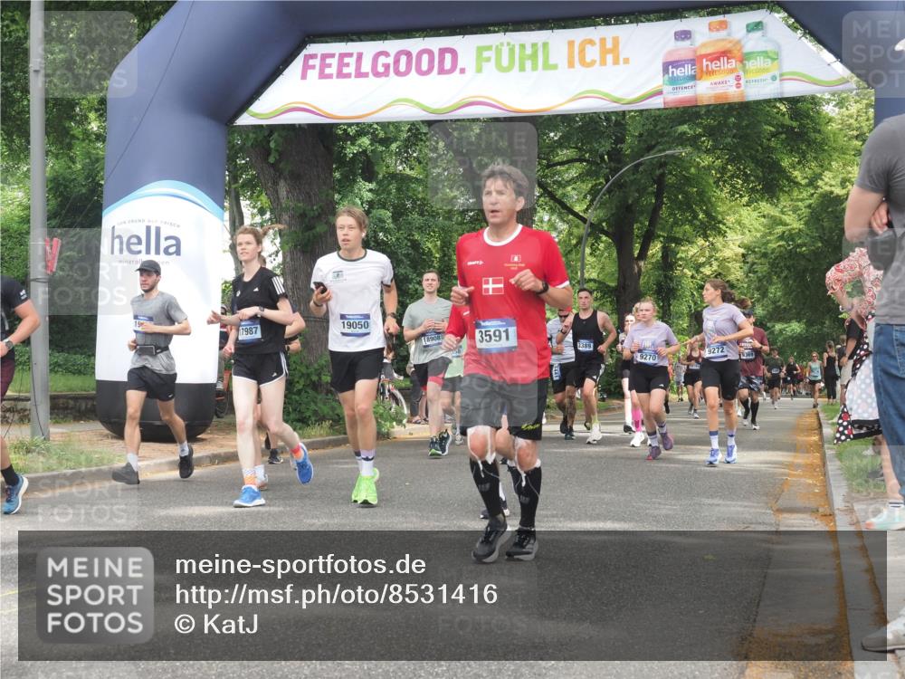 29.06.2025 - hella hamburg halbmarathon KatJ http://msf.ph/oto/8531416 29.06.2025 11:08:17 Zwischen KM18-KM19 1145, 2335, 3591, 3592, 4114, 8095 meine-sportfotos.de