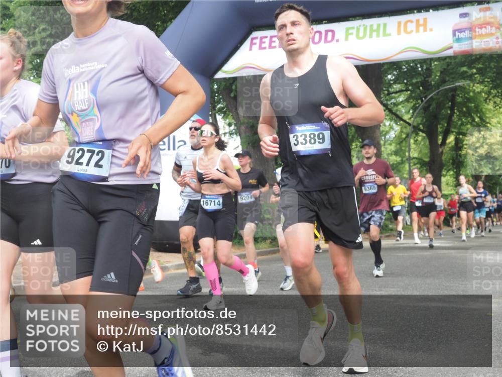 29.06.2025 - hella hamburg halbmarathon KatJ http://msf.ph/oto/8531442 29.06.2025 11:08:21 Zwischen KM18-KM19 2635, 3389, 3591, 3592, 4114, 4358, 6475 meine-sportfotos.de