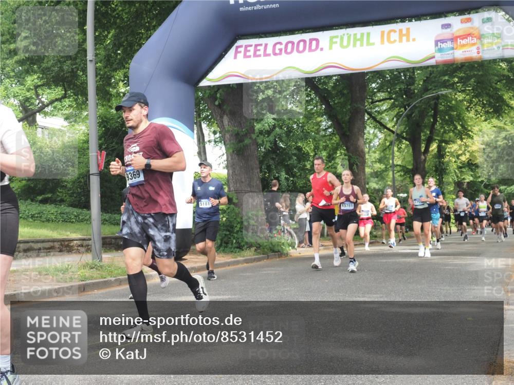 29.06.2025 - hella hamburg halbmarathon KatJ http://msf.ph/oto/8531452 29.06.2025 11:08:23 Zwischen KM18-KM19 2635, 3389, 3592, 3813, 4358, 6475 meine-sportfotos.de