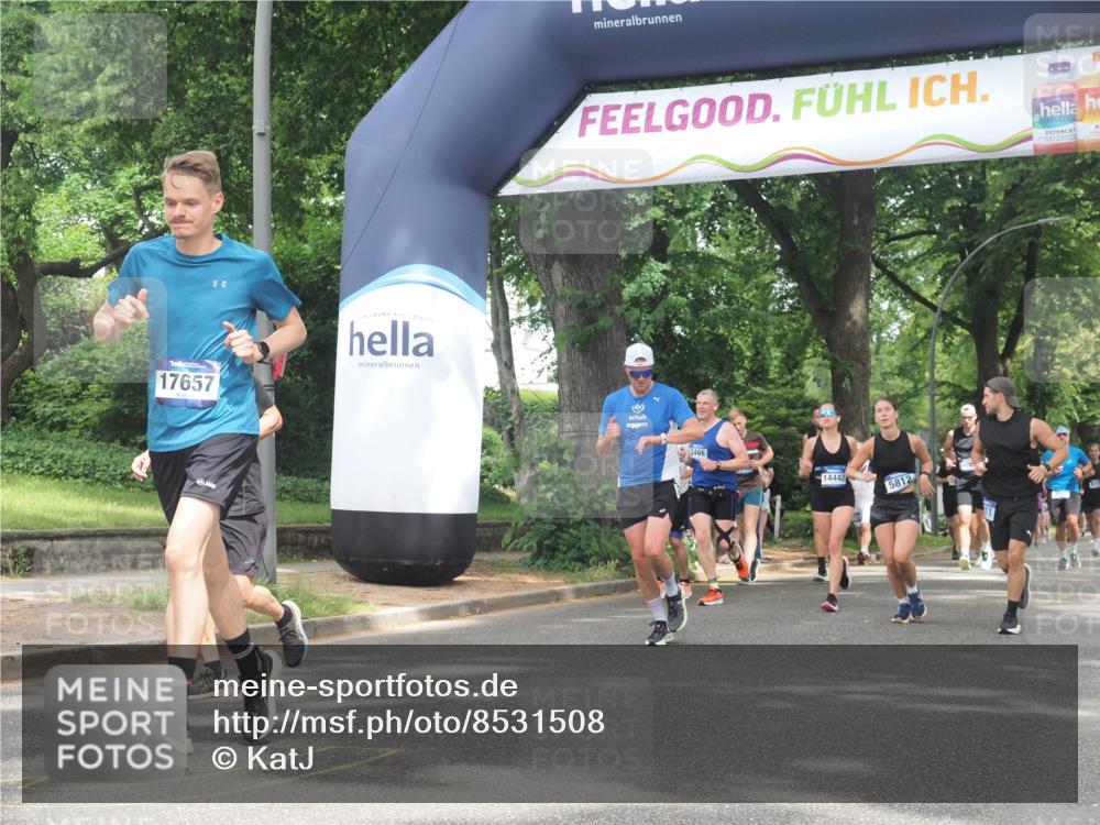 29.06.2025 - hella hamburg halbmarathon KatJ http://msf.ph/oto/8531508 29.06.2025 11:08:34 Zwischen KM18-KM19 1362, 2063, 2781, 4728, 5177, 5811, 5812, 6488, 6874, 7115 meine-sportfotos.de