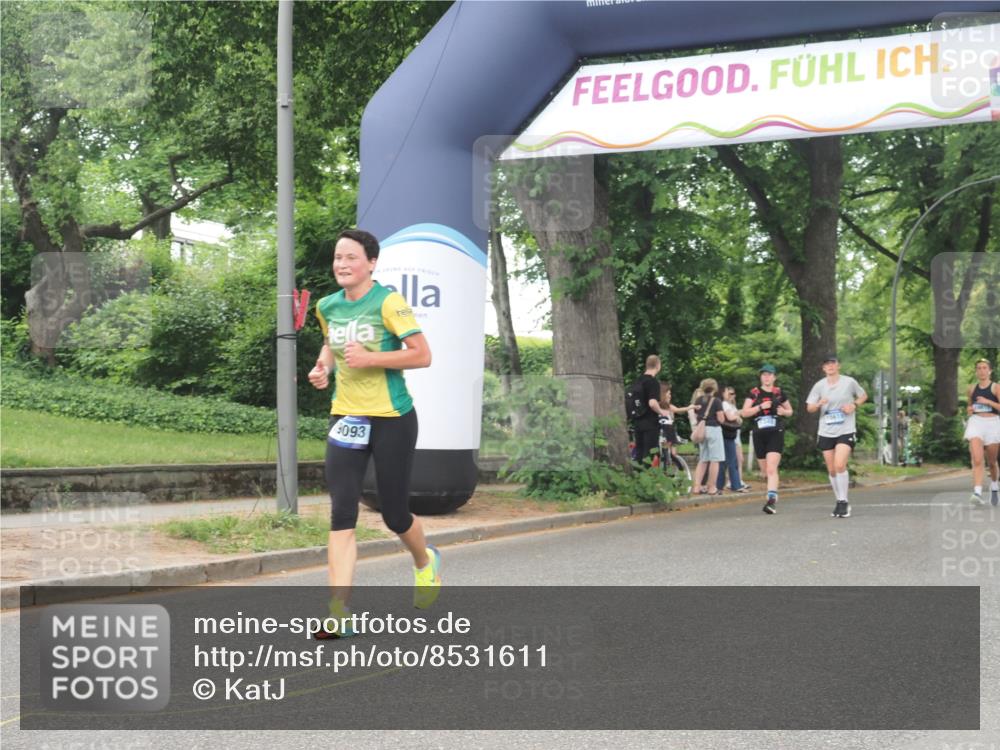 29.06.2025 - hella hamburg halbmarathon KatJ http://msf.ph/oto/8531611 29.06.2025 11:08:53 Zwischen KM18-KM19 1158, 2956, 5251, 6030, 8079 meine-sportfotos.de