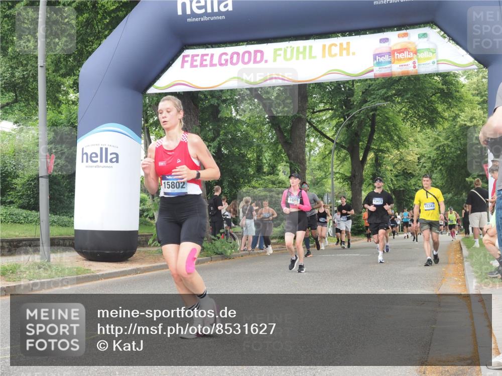 29.06.2025 - hella hamburg halbmarathon KatJ http://msf.ph/oto/8531627 29.06.2025 11:09:00 Zwischen KM18-KM19 1349, 1668 meine-sportfotos.de