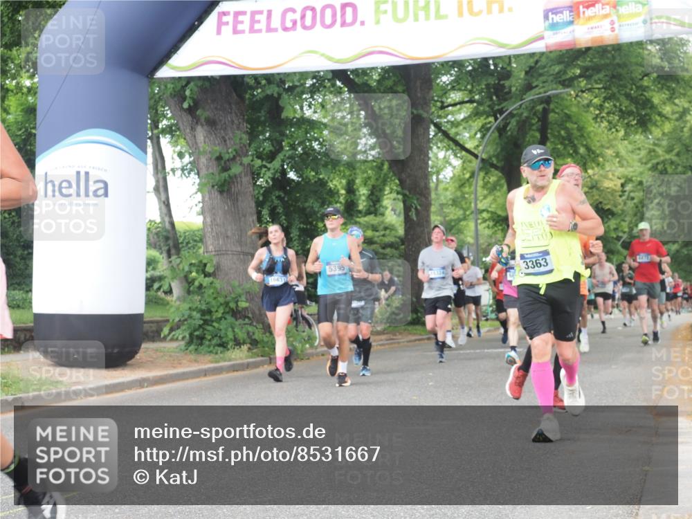 29.06.2025 - hella hamburg halbmarathon KatJ http://msf.ph/oto/8531667 29.06.2025 11:09:12 Zwischen KM18-KM19 2140, 3088, 3363, 5395, 6826, 6881 meine-sportfotos.de