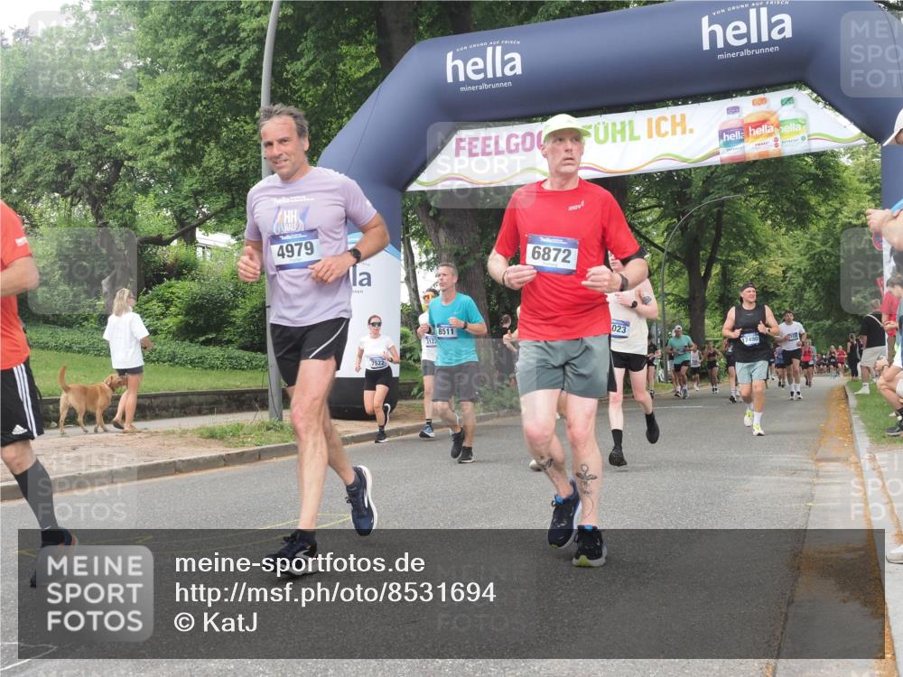 29.06.2025 - hella hamburg halbmarathon KatJ http://msf.ph/oto/8531694 29.06.2025 11:09:18 Zwischen KM18-KM19 3088, 3122, 3363, 5023, 5395, 6872, 6881, 8511 meine-sportfotos.de