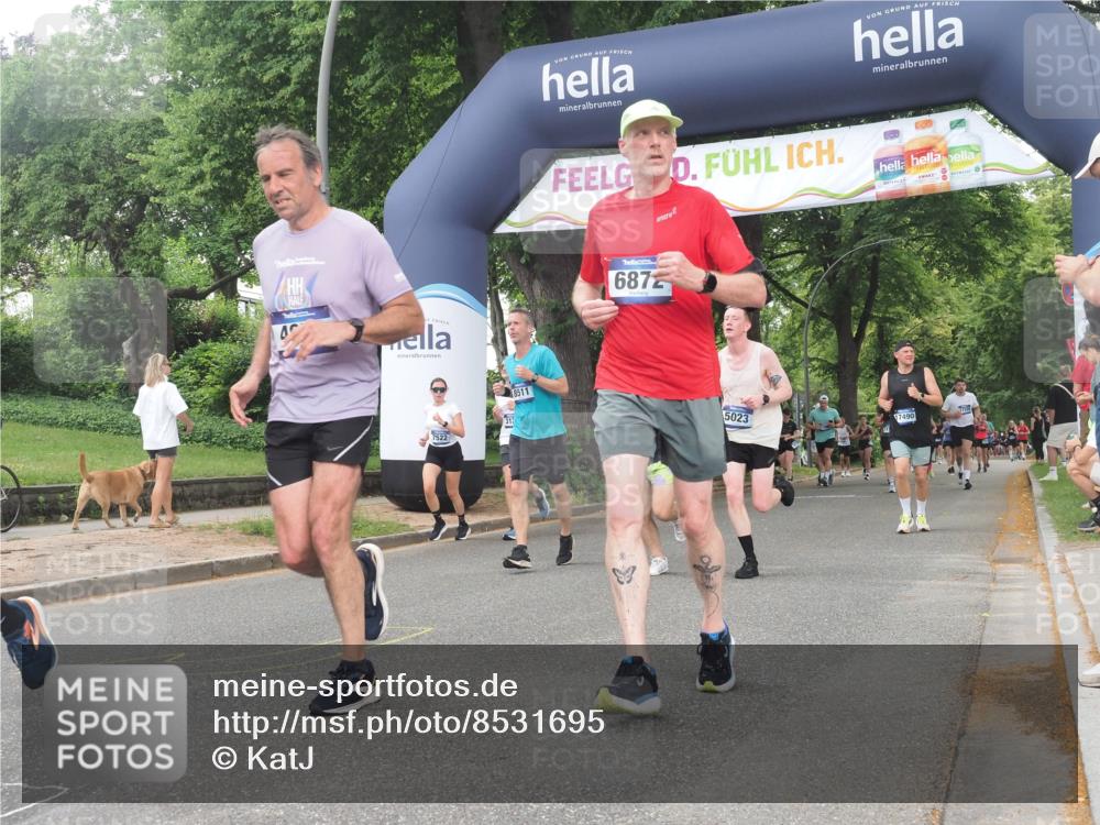 29.06.2025 - hella hamburg halbmarathon KatJ http://msf.ph/oto/8531695 29.06.2025 11:09:19 Zwischen KM18-KM19 3088, 3122, 5023, 5395, 6872, 6881, 7522, 8511 meine-sportfotos.de