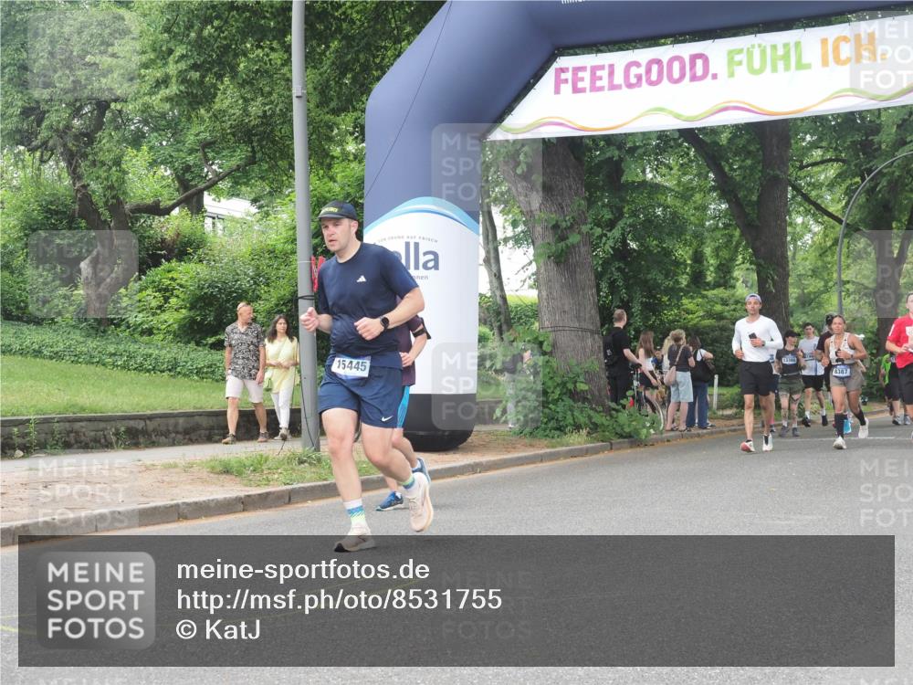 29.06.2025 - hella hamburg halbmarathon KatJ http://msf.ph/oto/8531755 29.06.2025 11:09:35 Zwischen KM18-KM19 3837, 4575, 4697, 6287, 6303, 6784, 6785 meine-sportfotos.de