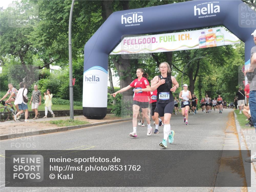 29.06.2025 - hella hamburg halbmarathon KatJ http://msf.ph/oto/8531762 29.06.2025 11:09:37 Zwischen KM18-KM19 4575, 4697, 6287, 6303, 6784, 6785, 8387 meine-sportfotos.de