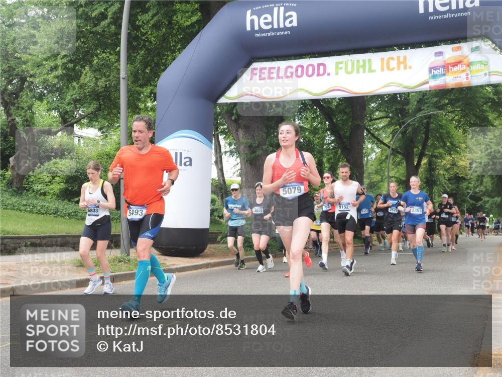 29.06.2025 - hella hamburg halbmarathon KatJ http://msf.ph/oto/8531804 29.06.2025 11:09:45 Zwischen KM18-KM19 1131, 1963, 3458, 5079, 5493, 6214, 8144 meine-sportfotos.de