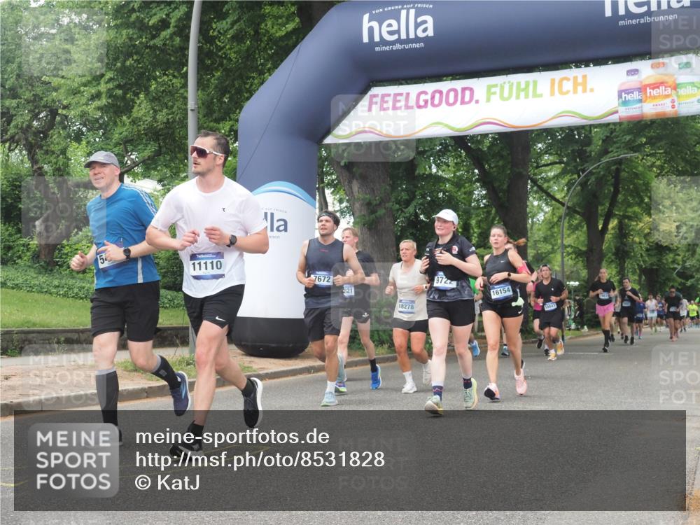 29.06.2025 - hella hamburg halbmarathon KatJ http://msf.ph/oto/8531828 29.06.2025 11:09:50 Zwischen KM18-KM19 1963, 2351, 2529, 3458, 5035, 5079, 5412, 5493, 7672, 8537 meine-sportfotos.de