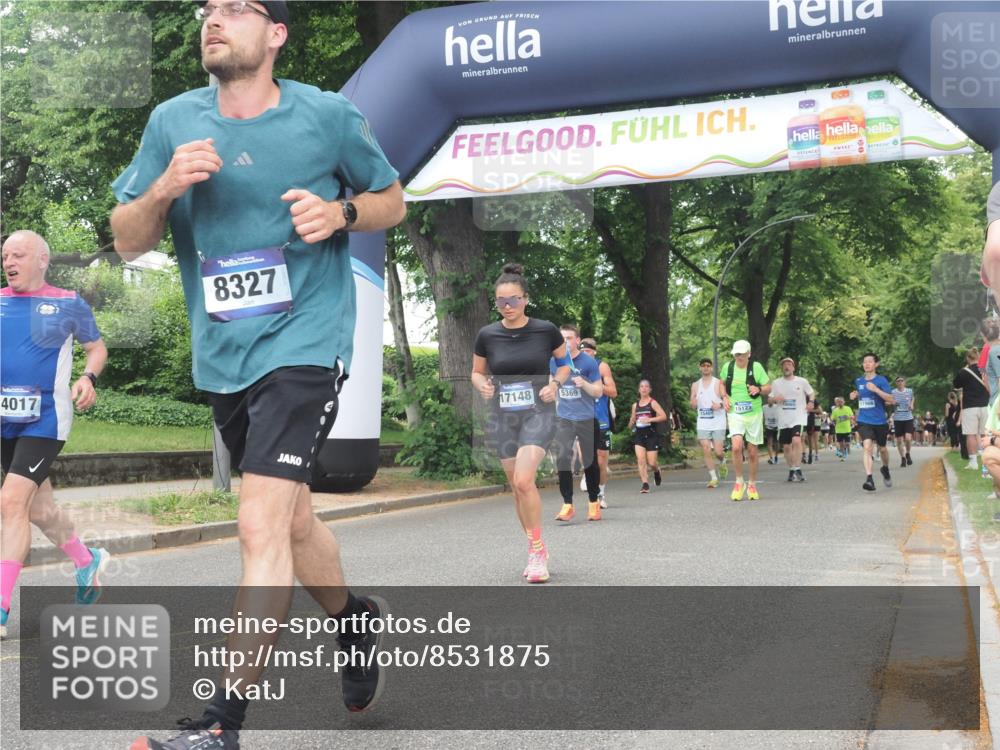 29.06.2025 - hella hamburg halbmarathon KatJ http://msf.ph/oto/8531875 29.06.2025 11:10:00 Zwischen KM18-KM19 1419, 2125, 5369, 8181, 8327 meine-sportfotos.de