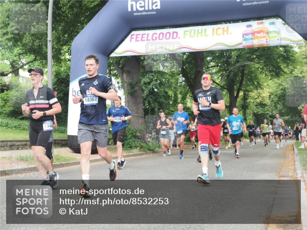 29.06.2025 - hella hamburg halbmarathon KatJ http://msf.ph/oto/8532253 29.06.2025 11:11:18 Zwischen KM18-KM19 1005, 1115, 2901, 4198, 4829, 5063, 5290, 6270, 6676, 7978, 8085 meine-sportfotos.de