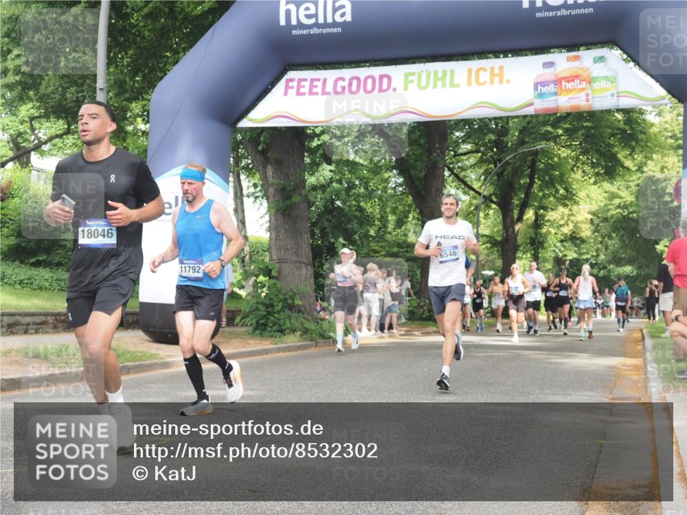 29.06.2025 - hella hamburg halbmarathon KatJ http://msf.ph/oto/8532302 29.06.2025 11:11:27 Zwischen KM18-KM19 4793, 6546, 7169, 8146 meine-sportfotos.de