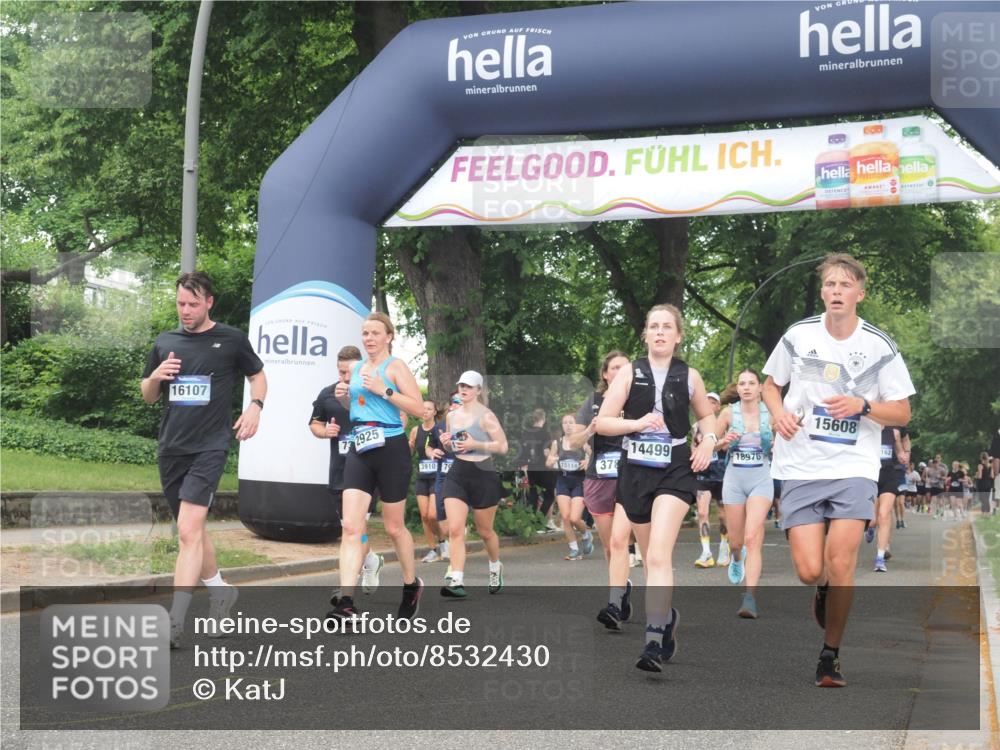 29.06.2025 - hella hamburg halbmarathon KatJ http://msf.ph/oto/8532430 29.06.2025 11:11:54 Zwischen KM18-KM19 1048, 2925, 3781, 3910, 5546, 5767, 7276, 7375, 7832, 7917 meine-sportfotos.de