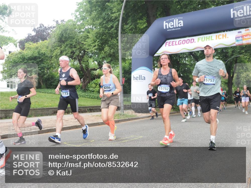 29.06.2025 - hella hamburg halbmarathon KatJ http://msf.ph/oto/8532642 29.06.2025 11:12:47 Zwischen KM18-KM19 1444, 1773, 4289, 5806, 6556, 7228 meine-sportfotos.de