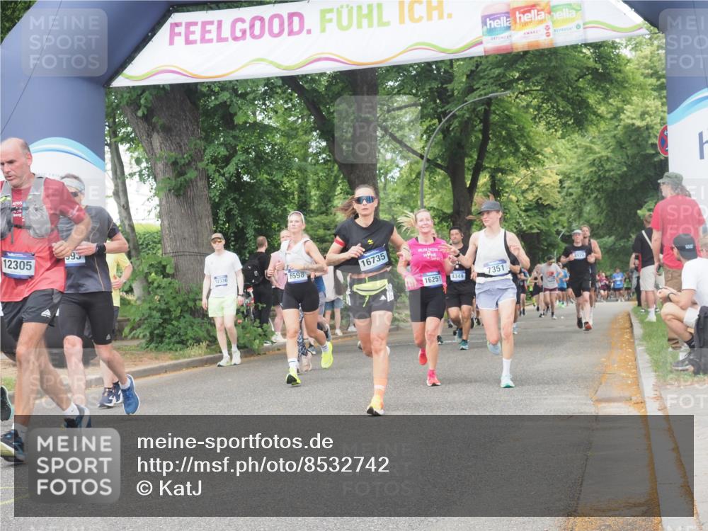29.06.2025 - hella hamburg halbmarathon KatJ http://msf.ph/oto/8532742 29.06.2025 11:14:02 Zwischen KM18-KM19 2514, 4366, 4993, 6048, 6598, 7351 meine-sportfotos.de