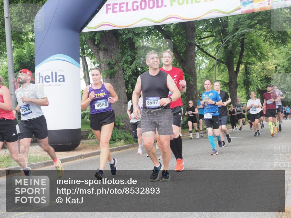 29.06.2025 - hella hamburg halbmarathon KatJ http://msf.ph/oto/8532893 29.06.2025 11:14:34 Zwischen KM18-KM19 1534, 2505, 4877, 5798, 6578, 6625, 8031, 8687, 8688 meine-sportfotos.de