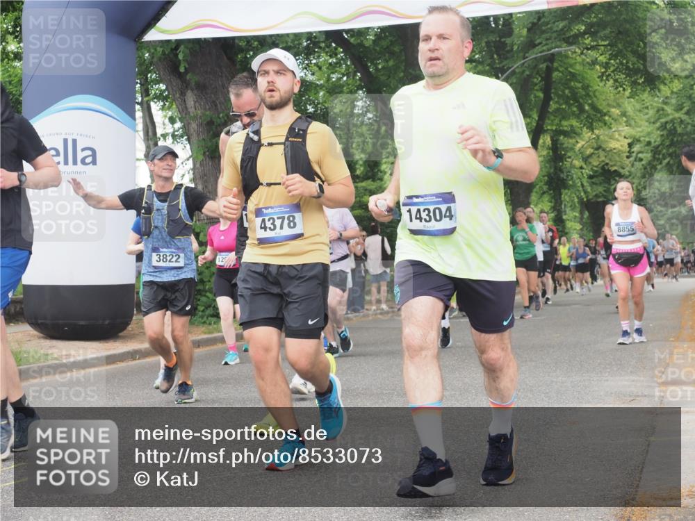 29.06.2025 - hella hamburg halbmarathon KatJ http://msf.ph/oto/8533073 29.06.2025 11:15:13 Zwischen KM18-KM19 1836, 2945, 3430, 3613, 7252 meine-sportfotos.de
