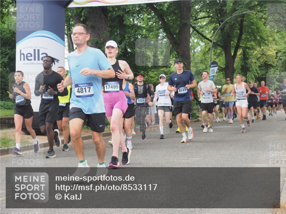 29.06.2025 - hella hamburg halbmarathon KatJ http://msf.ph/oto/8533117 29.06.2025 11:15:24 Zwischen KM18-KM19 1740, 3131, 4561, 4817, 8149, 8187, 8717 meine-sportfotos.de