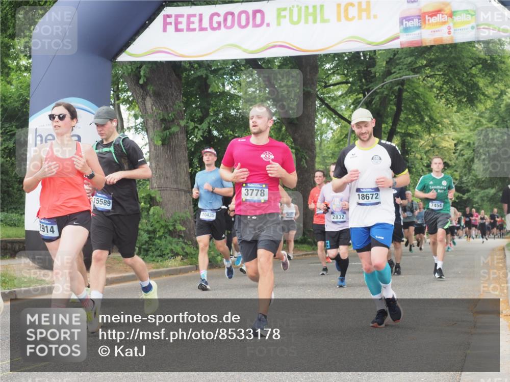 29.06.2025 - hella hamburg halbmarathon KatJ http://msf.ph/oto/8533178 29.06.2025 11:15:36 Zwischen KM18-KM19 1395, 2832, 2914, 3365, 3765, 3778, 4164, 4807, 5496, 5943, 8303 meine-sportfotos.de