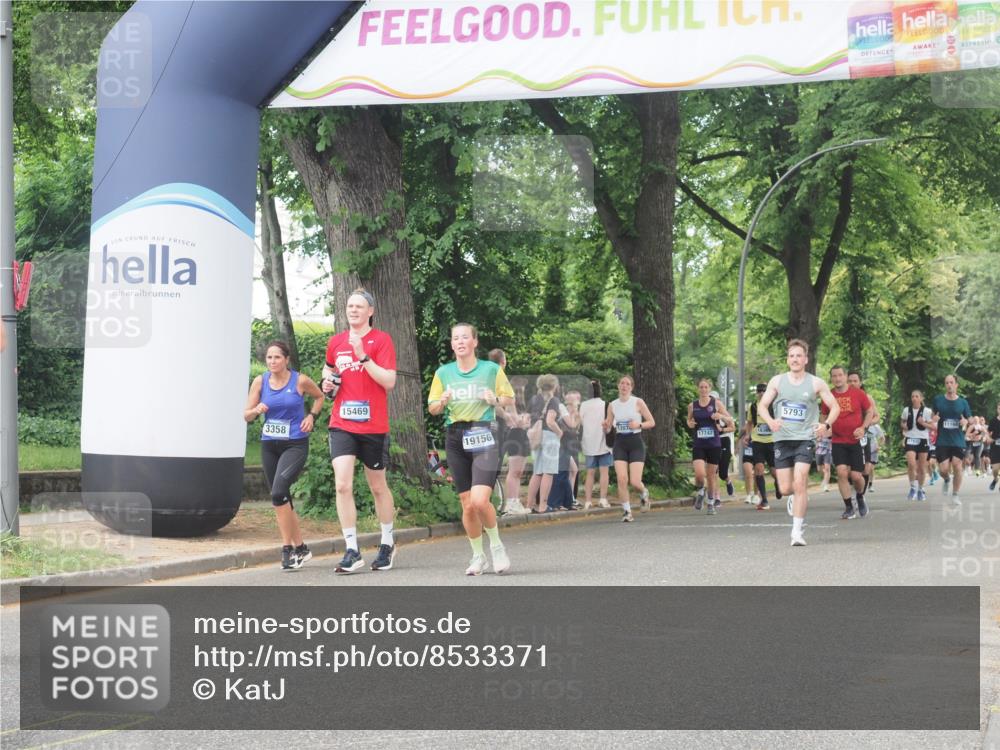29.06.2025 - hella hamburg halbmarathon KatJ http://msf.ph/oto/8533371 29.06.2025 11:16:25 Zwischen KM18-KM19 1025, 1093, 2172, 4314, 5294, 5658, 5793, 5965 meine-sportfotos.de