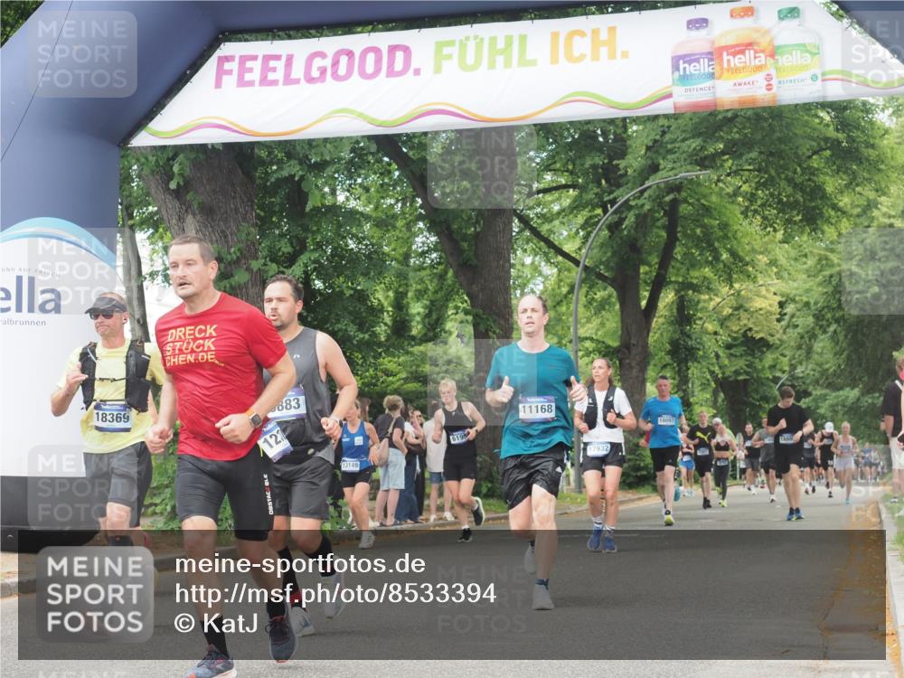 29.06.2025 - hella hamburg halbmarathon KatJ http://msf.ph/oto/8533394 29.06.2025 11:16:30 Zwischen KM18-KM19 3358, 3753, 5294, 5793, 5965 meine-sportfotos.de