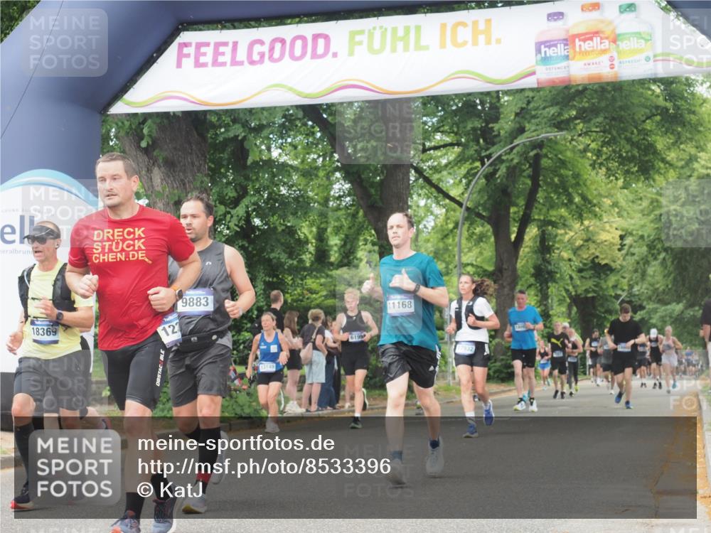 29.06.2025 - hella hamburg halbmarathon KatJ http://msf.ph/oto/8533396 29.06.2025 11:16:31 Zwischen KM18-KM19 3358, 3753, 5294, 5793 meine-sportfotos.de