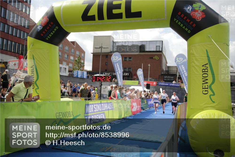 10.08.2025 - GEWOBA Citytriathlon Bremen H.Heesch http://msf.ph/oto/8538996 10.08.2025 11:45:49 Ziel 39, 221 meine-sportfotos.de