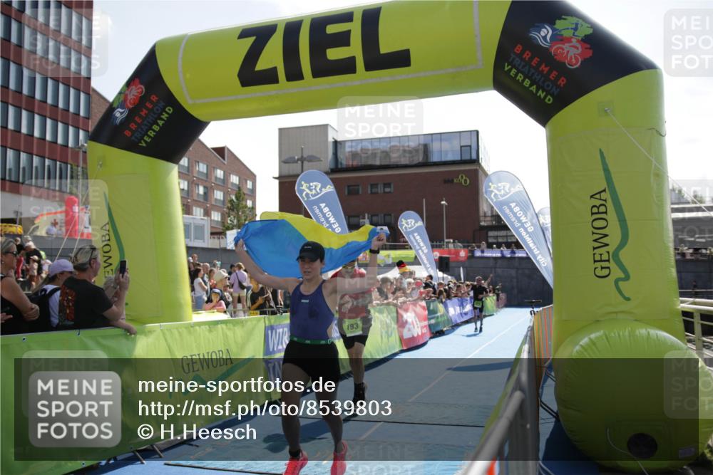 10.08.2025 - GEWOBA Citytriathlon Bremen H.Heesch http://msf.ph/oto/8539803 10.08.2025 15:36:47 Ziel 193, 440, 496, 520 meine-sportfotos.de