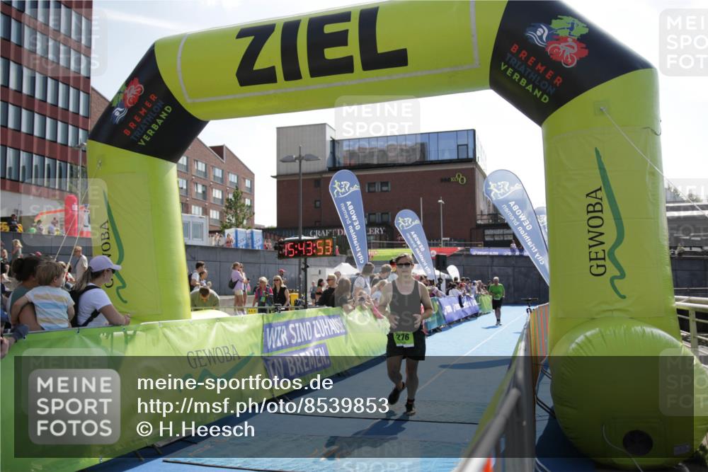 10.08.2025 - GEWOBA Citytriathlon Bremen H.Heesch http://msf.ph/oto/8539853 10.08.2025 15:43:52 Ziel 276, 315, 414, 425, 489 meine-sportfotos.de