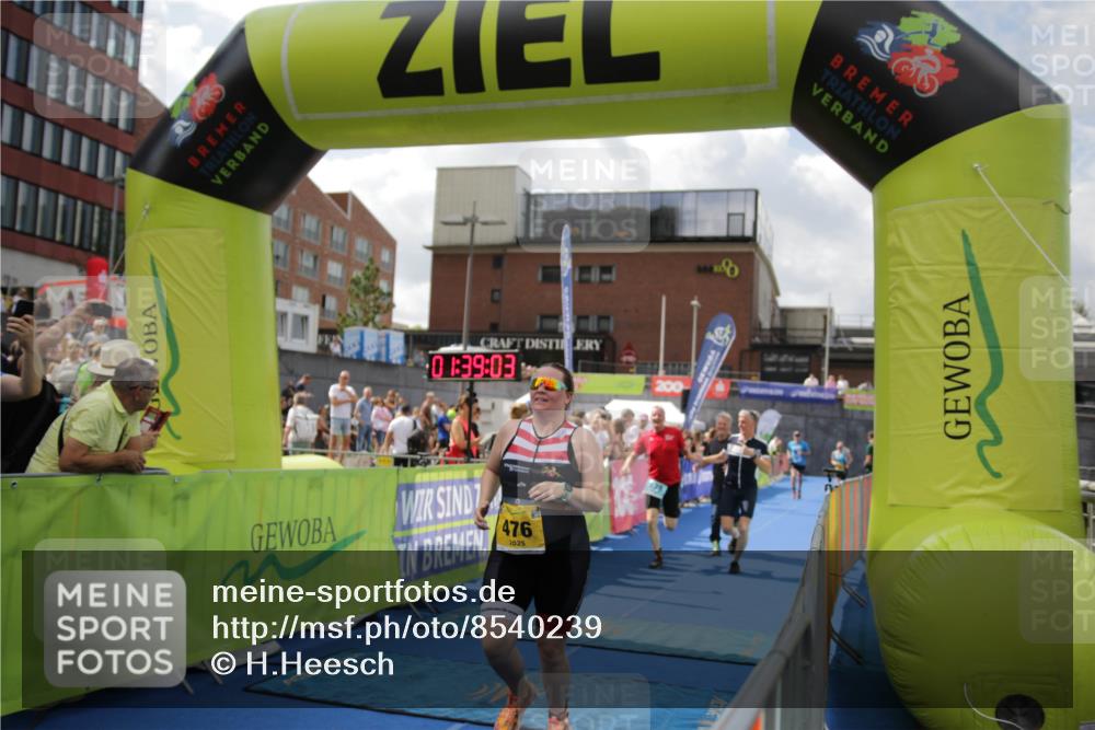 10.08.2025 - GEWOBA Citytriathlon Bremen H.Heesch http://msf.ph/oto/8540239 10.08.2025 11:42:40 Ziel 139, 235, 447, 476 meine-sportfotos.de
