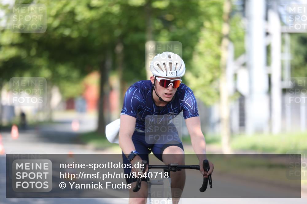 10.08.2025 - GEWOBA Citytriathlon Bremen Yannick Fuchs http://msf.ph/oto/8540718 10.08.2025 10:27:44 Radfahren 422 meine-sportfotos.de