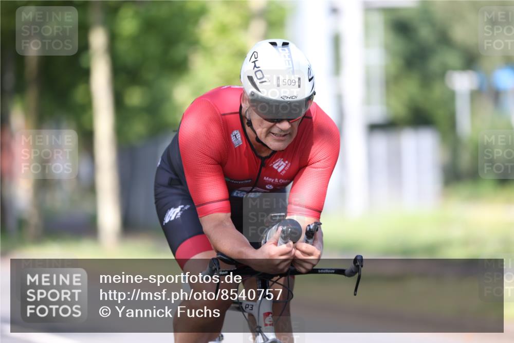 10.08.2025 - GEWOBA Citytriathlon Bremen Yannick Fuchs http://msf.ph/oto/8540757 10.08.2025 10:29:43 Radfahren  meine-sportfotos.de