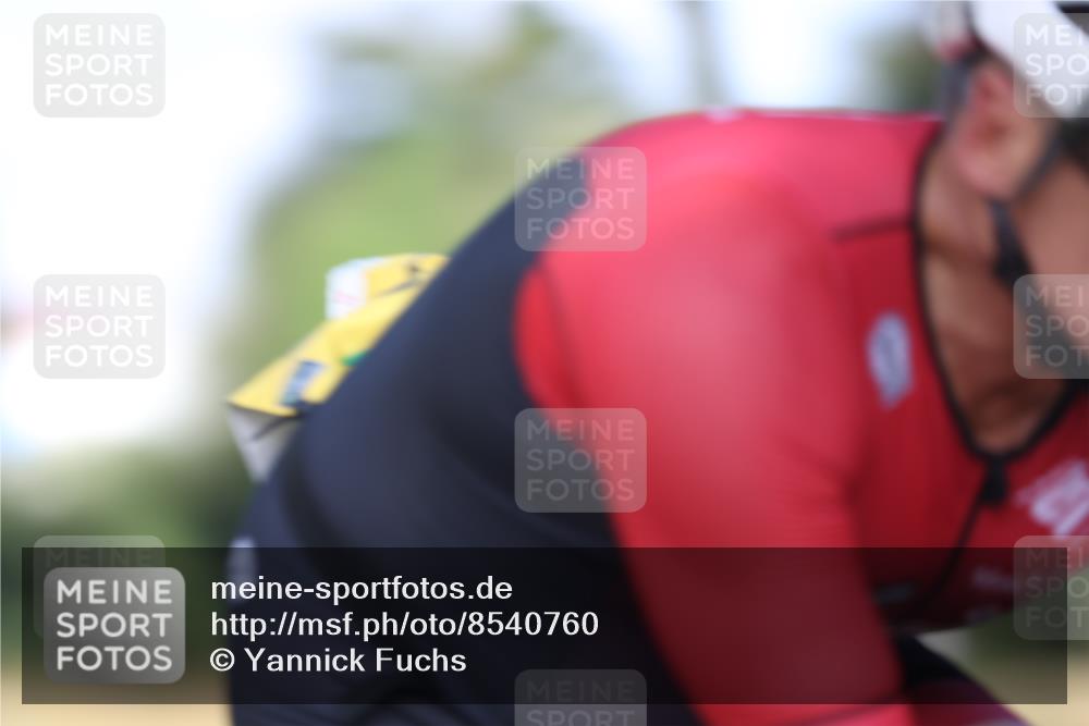 10.08.2025 - GEWOBA Citytriathlon Bremen Yannick Fuchs http://msf.ph/oto/8540760 10.08.2025 10:29:44 Radfahren  meine-sportfotos.de