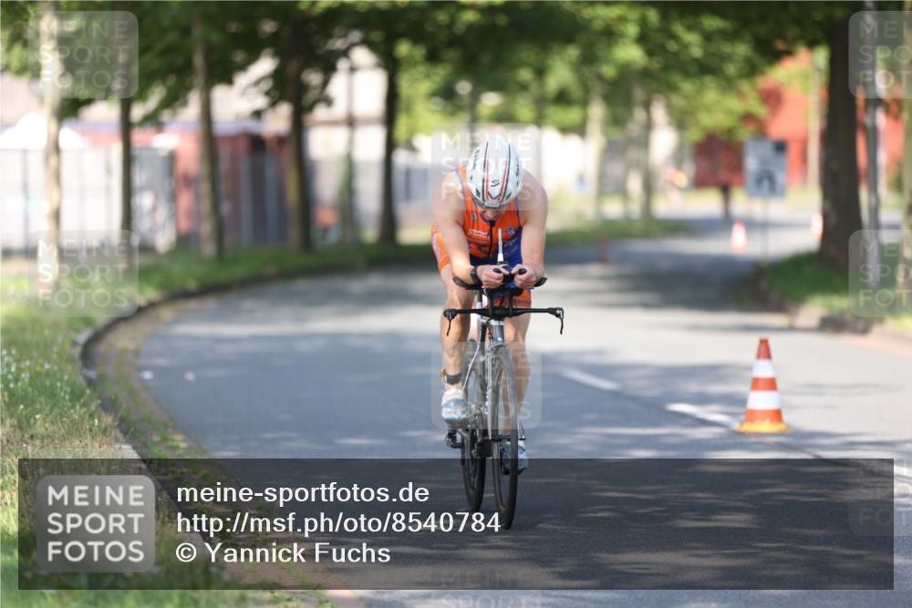 10.08.2025 - GEWOBA Citytriathlon Bremen Yannick Fuchs http://msf.ph/oto/8540784 10.08.2025 10:30:28 Radfahren 377, 441, 471 meine-sportfotos.de