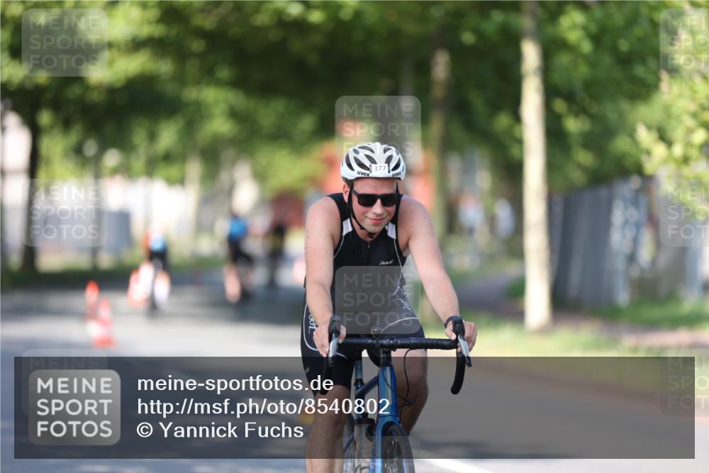 10.08.2025 - GEWOBA Citytriathlon Bremen Yannick Fuchs http://msf.ph/oto/8540802 10.08.2025 10:30:48 Radfahren 353, 376, 471, 476 meine-sportfotos.de